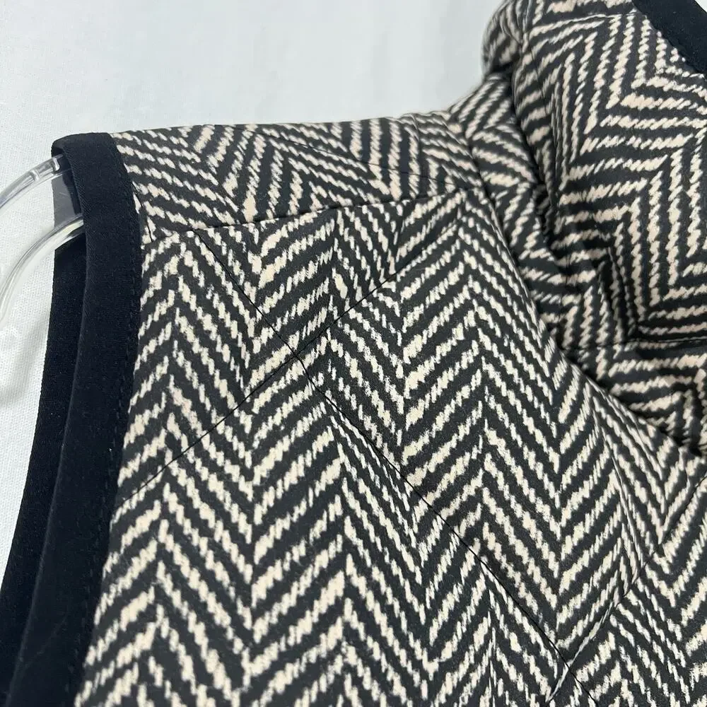 J. Crew Women’s Quilted Down Puffer Vest XS Houndstooth Black White Gold Preppy